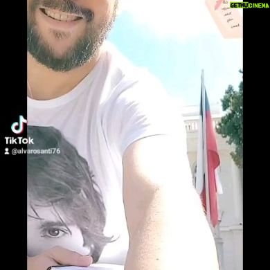 Alvaro Santi - 611 Likes -