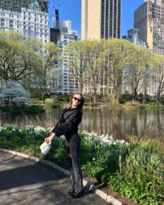 Actress Alycia Debnam-Carey HD Instagram Photos and Wallpapers April 2024