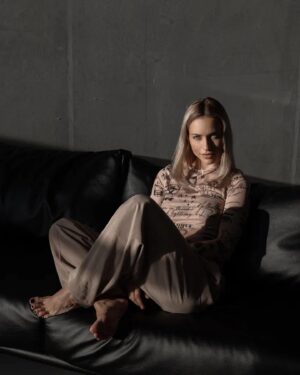 Alyona Savastova Instagram - Photo @yarovoypro 🖤🖤