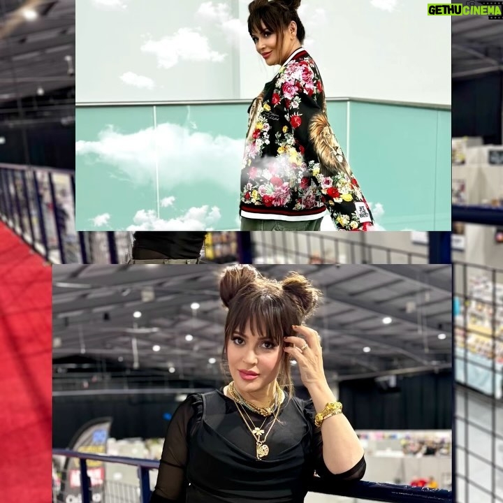 Alyssa Milano - 34.9K Likes - Thank you for your hospitality, @comicconmidlands!! I had the best time. And thanks to everyone who came out. Let’s do it again soon!