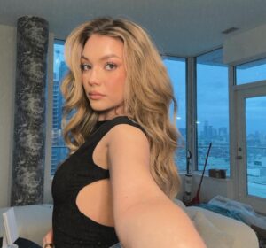 Amalia Williamson Instagram - Broom is a higher paid actor than me