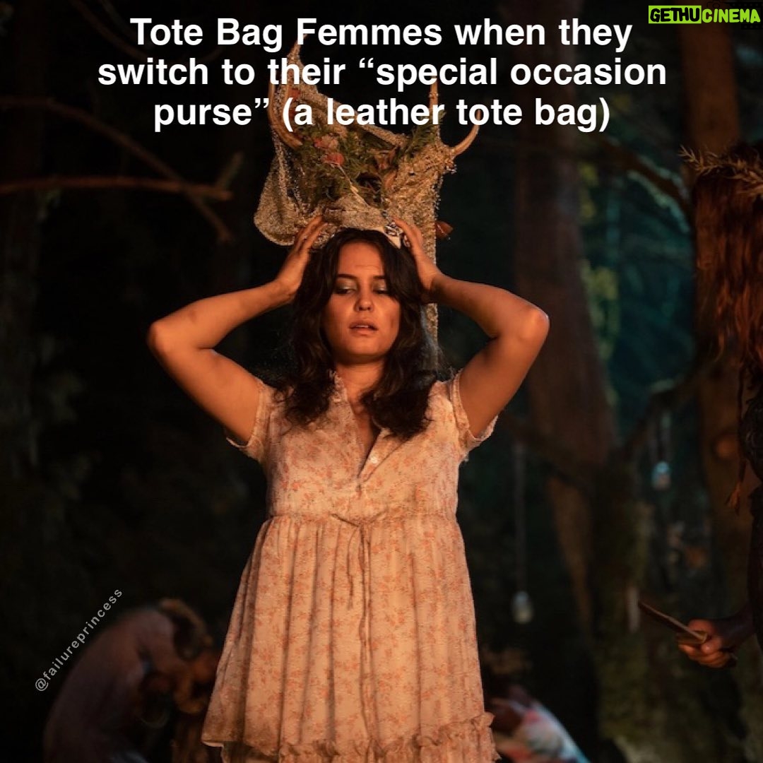 Amanda-Faye Jimenez - 3 Likes - A little Lottie #femmefriday in honor of the second week of the return of @yellowjackets. We better get to meet grown up Van this week, or I will RIOT.