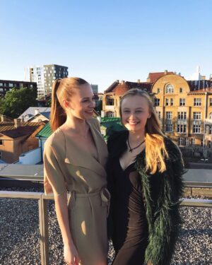 Amanda Hermiine Künnapas Instagram - Babsitaga kerged šampad🥂✨ #puskar25 #jubilee