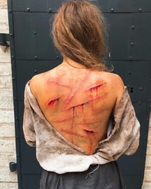Amanda Hermiine Künnapas Instagram - Nats oli autša 🤡 @apteekermelchiorfilm 💉