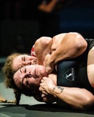 Amanda Leve Instagram - #FailureFriday: Here you will see & hear Gabi making a huge mindset mistake. You should NEVER underestimate your opponent.

Ironically, that is something my dad would ALWAYS say to me as a kid. 

If I ever lose a match...It will never be because I underestimated someone. 

Watch the full version of “Amanda Leve Shocks The World” on @flograppling ! 🔥

#giantslayer #bully #bjj #grappling #jiujitsu #amandaleve #bjjgirls #submissiongrappling #nogi #wno #flograppling #lesson #jiujitsulife #wrestling #pfl #mma #wmma #whosnumberone #mindset #mistake #mmacoin #skilledviolence #gabigarcia #unfortunately