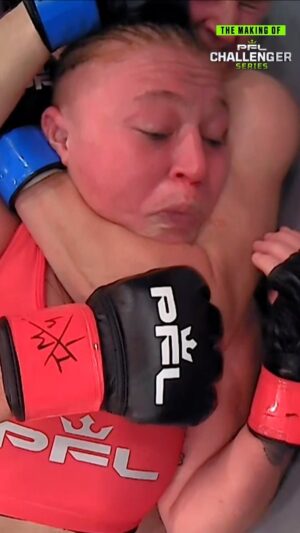 Amanda Leve Instagram - 𝗦𝗡𝗔𝗧𝗖𝗛𝗜𝗡𝗚 𝗡𝗘𝗖𝗞𝗦 is @amandaleve_mma’s motto inside the SmartCage 

[ #PFLonFuboTV | Women’s Featherweights | Fri, Feb 3rd | 9pm ET]