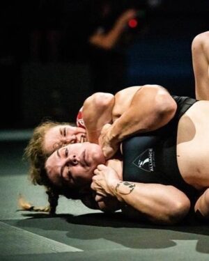 Amanda Leve Instagram - I do love some good old fashioned controlled & skilled violence😚👌

#violence #mma #bjj #grappling #jiujitsu #womensmma #womensbjj #fight #grappler #grapple #submissiongrappling #grapplinggirls #fighter #skilledviolence #strong #wmma #blood #fightnight #amandaleve #gabigarcia #fighting #cagefighting #mmatraining #mmalifestyle #jiujitsulifestyle