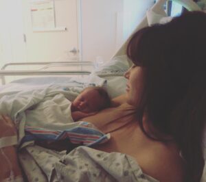 Amaryllis Fox Instagram - Magical hours and days these are.
.
Baby Bobby arrived safe and snug on January 7th at 6:27 pm. She’s named for her father, grandfather and great grandfather, carrying their legacy into a future where women stand shoulder to shoulder with their fathers, brothers, and sons to do the work of love in the world. May she hold in her heart their fathomless commitment to human dignity, peace among nations, and protection of our natural world.
.
During this pregnancy, Bobcat and I traveled many thousands of miles together, visiting distant corners of this beautiful earth, working with some of the world’s most poor and finding, again and again, human spirit so rich.
.
After that long journey, this littlest fur cub was born on the first day of epiphany, the season set aside by ancient christians to mark the realization that love vanquishes all. As I hold her softly breathing in my arms, surrounded by love in our warm den, that couldn’t feel more fitting.
.
Every day, we, each of us, experience the mysteries of life, of love, of family, of grace. May we revel in the vastness of the great beauty we share, strengthened to bridge the small details we do not. May we do right by one another, friends and strangers alike. Look after one another, protect one another, love one another the way we do our littlest ones. Because in the end, each of us is just a baby grown. Each of us, a caretaker in waiting. Destined to save and savor one another. United in a community I can only dream may one day be as filled to overflowing as our little bear pack feels tonight. 🐾❤️
