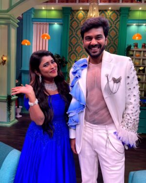 Ambati Arjun Instagram - Candids with the Tarzan ❤️ @ambati_arjun ❤️

Outfit : @pari.designers_ 👗

#biggboss7 #biggboss7buzz #biggboss7buzzz #telugubiggboss #biggbosstelugu #biggbosstelugu7 #biggboss7telugu #geeturoyal #exitinterview #biggbosstelugubuzz