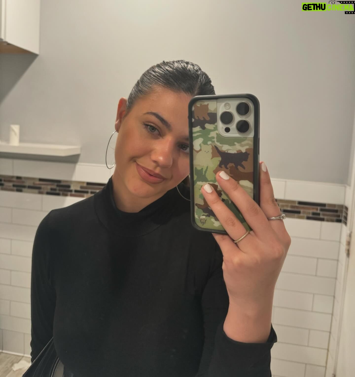 Amber Frank - 3.4K Likes - Dream guest on my podcast????????