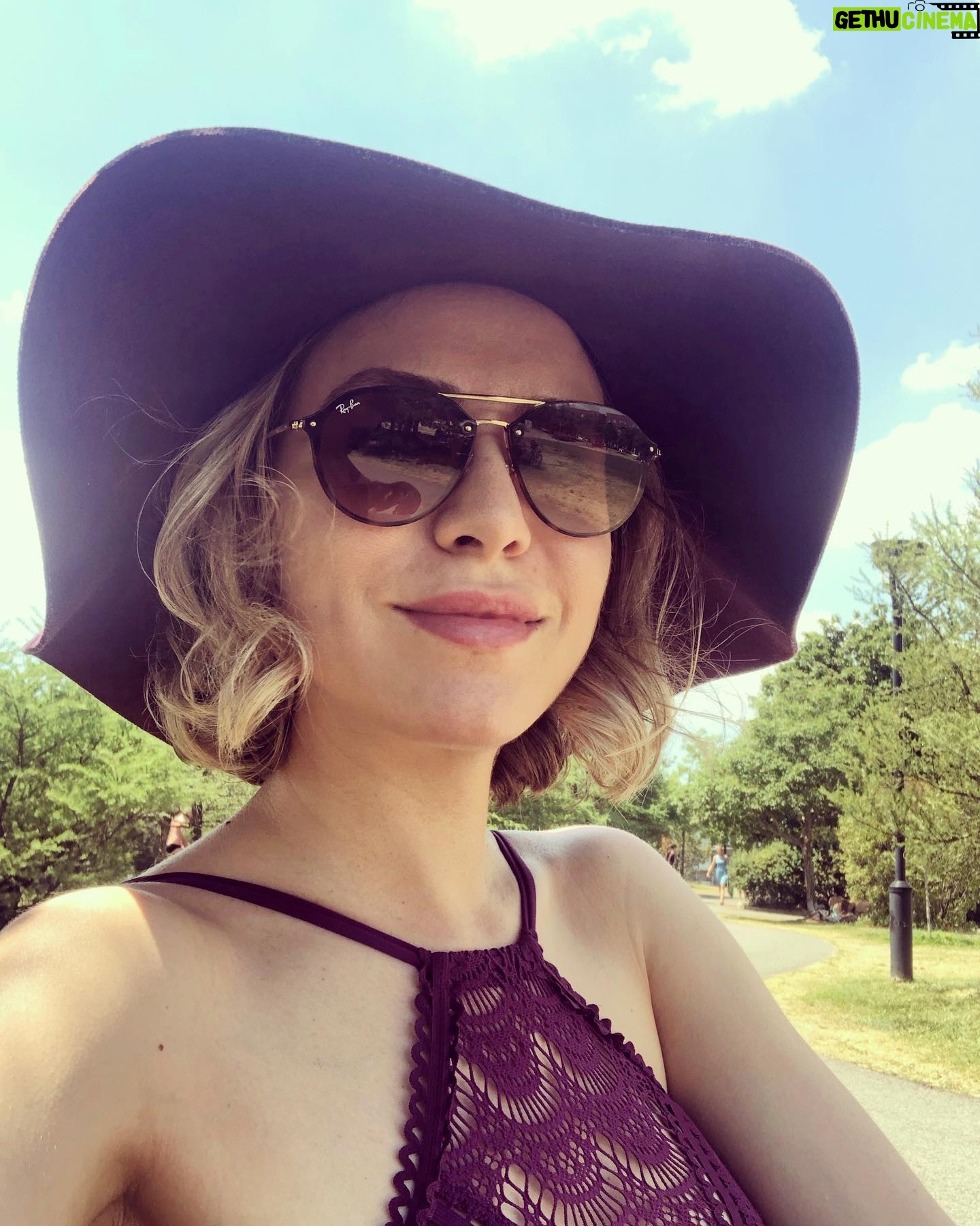 Amber Goldfarb - 406 Likes - Summer. Living in central Canada means that it lasts barely 3 months. That sure makes me look forward to it and want to savour every moment. Grateful for my AC during this heat wave though. ☀️#summervibes #summer2020 #summer #canada #hotaf
