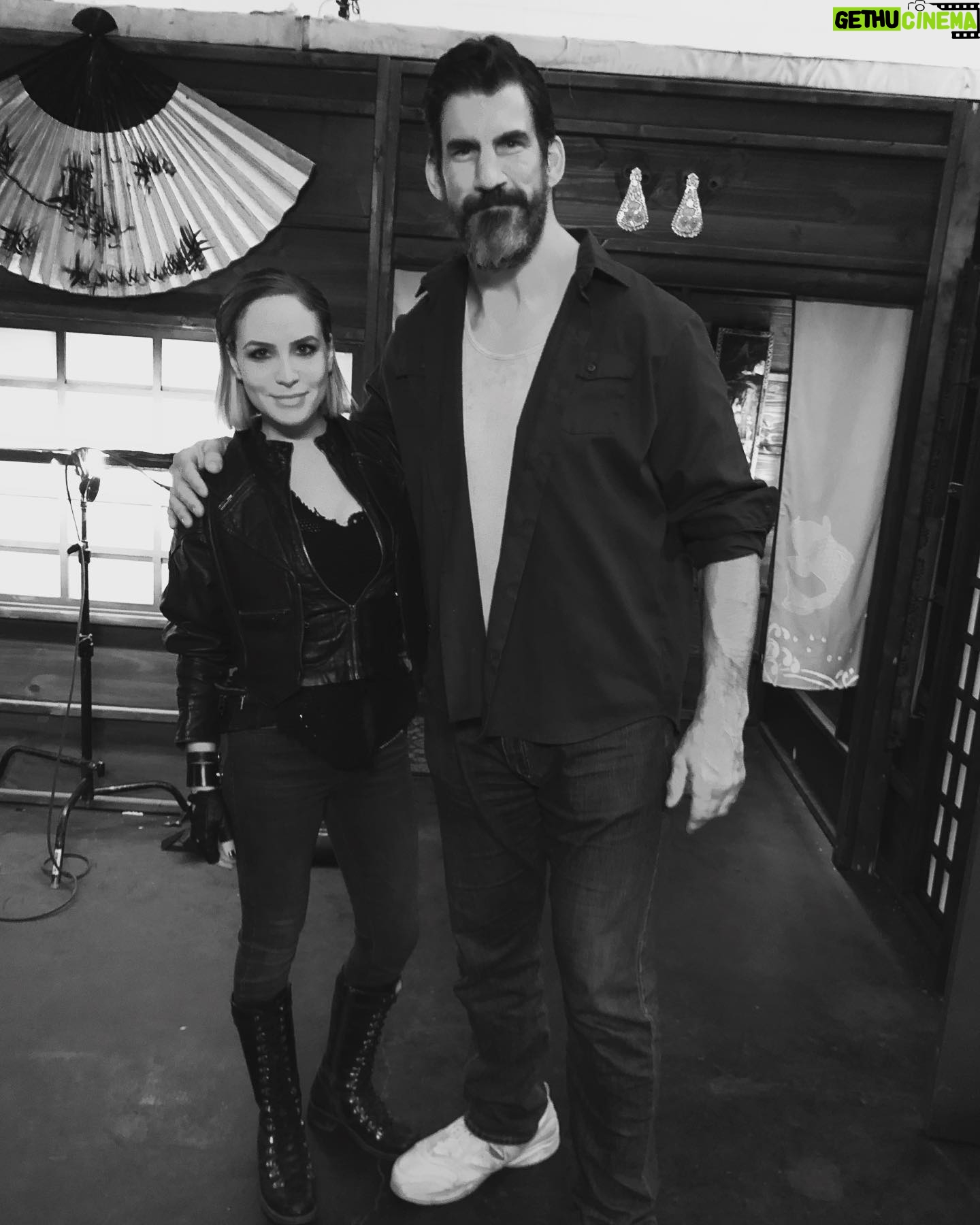 Amber Goldfarb - 740 Likes - Big buy. Big heart. 🖤 @maillet_robert may appear intimidating at first glance but this guy is so friendly and generous. Really enjoyed his presence on set during the VICIOUS FUN shoot. #bigguy #bigheart #cast #castmates #viciousfun #featurefilm #comedy #horror
