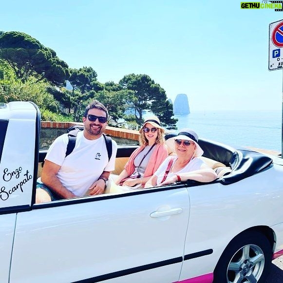 Amber Goldfarb - 717 Likes - Amalfi Coast. (Sorry not done posting these yet! 🤪)
#amalficoast #amalfi #capri #positano #sorrento #italy #honeymoon #vacation