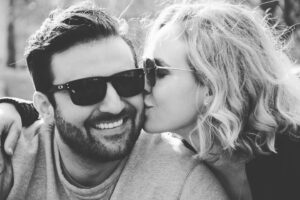Amber Goldfarb Instagram - These cheeks are made for kissing.  #internarnationalkissingday #kissingday #bestcheeks #toughduringapandemic #weneedsnuggles