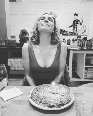 Amber Goldfarb Instagram - Thanks for all the bday wishes! Feeling the love. 🤍 #birthday #birthdaygirl #feelingloved #celebration #makingmemories