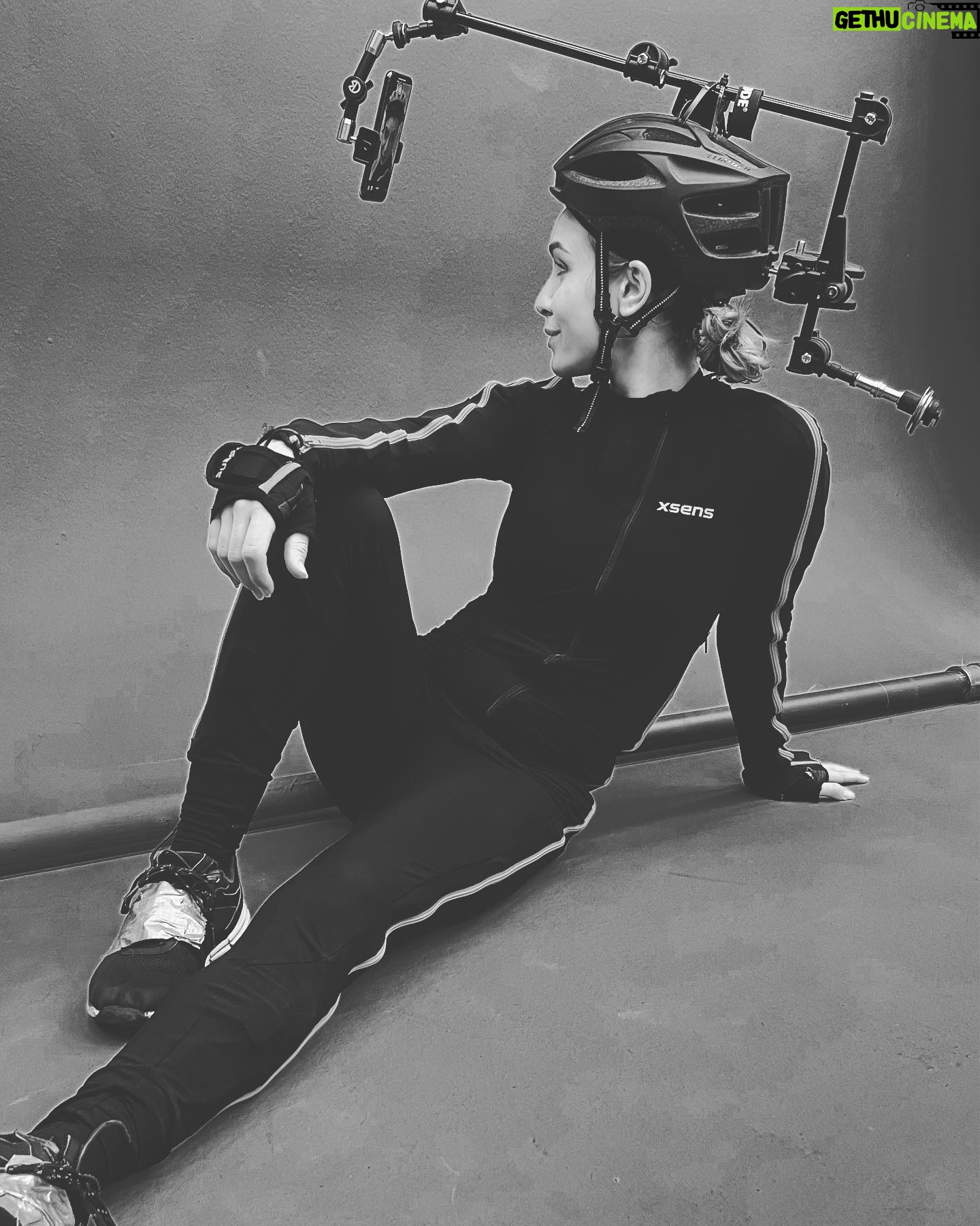 Amber Goldfarb - 538 Likes - One the funnest parts of my job is doing motion capture. On a day in studio like this I got to play humans and creatures alike. These Xsens suits are awesome! They operate without cameras and we can shoot in any environment in them with minimal setup. Can’t share the name of the game yet. Stay tuned. #mocap #motioncapture #videogames #makinggames #xsens #actor