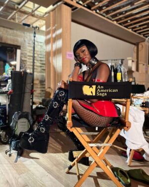 Amber Reign Smith Instagram - “I’m Roma & these are Roma’s Bitches”

Happy #WuWednesday 👐🏾 I was so excited to celebrate with my people tonight at my watch party but OG @RZA requested my presence in NY so I gotta blast 😂 I promise we’ll get together at a later date so we can watch both of my episodes(308 & 310)!!!