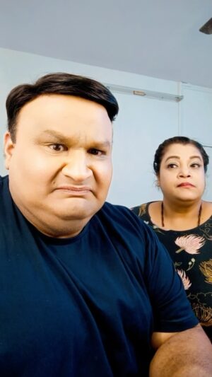 Ambika Ranjankar Instagram - Hilarious 🧡🤪
.
.
.
.
#foryou #foryoupage #forfun
#instagrameels #instareels #instagram #funnyreels #funnycouple #comedy #comedyreels #onscreencouple #drhathi #tarakmehtakaultachashma #tmkoc #BollywoodMovies #Bollywood #Tollywood #Kollywood #instagood #instadaily #Actress #instalike #Instagramreels #Trending #viralbhyani #instantbollywood