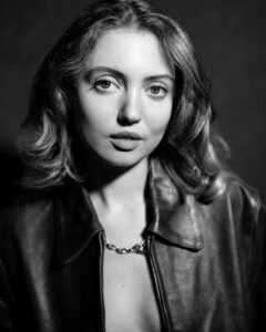 Actress Amelia Clarkson HD Instagram Photos and Wallpapers November 2023
