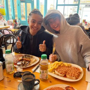 Amelia Clarkson Instagram - Brits n Beans x 🫘✨