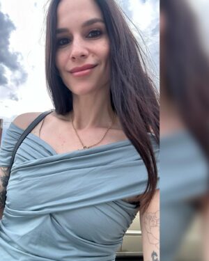 Amélie B. Simard Instagram - Resumé de la vie dernièrement; travail, danse, fun, travail danse, fun, fun, fun.