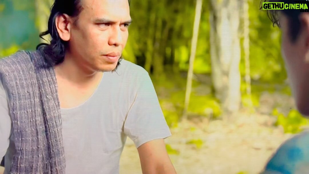 Amerul Affendi - 3.6K Likes - Kita ni kena tahu. Kena belajar ilmu 4 tampil tu..
Biar pandai jangan memandai-mandai..
#TelemovieMadu
Sutradara @arshad_andro