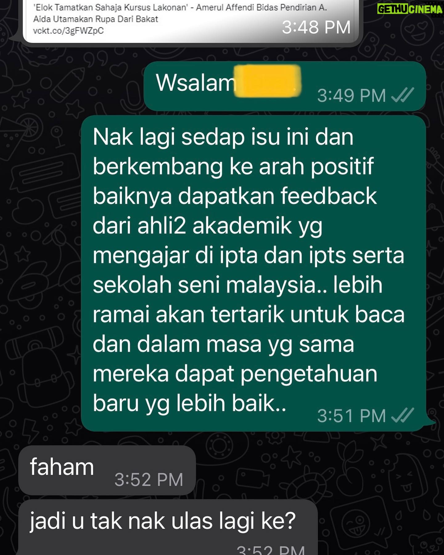 Amerul Affendi - 12K Likes - Mohon maaf buat rakan2 wartawan yang ingin follow up berkenaan isu ni.. lebih baik kita pergi ke arah positif dan memberi ilmu yang baik buat masyarakat untuk lebih mengetahui kenapa pentingnya seorang pelakon itu berilmu. bukan semata bersandar pada rupa paras sahaja.
Manakala @finasmalaysia masih berdiam dengan statement BOD mereka.. Diam tandanya setuju bak kata orang dulu-dulu.