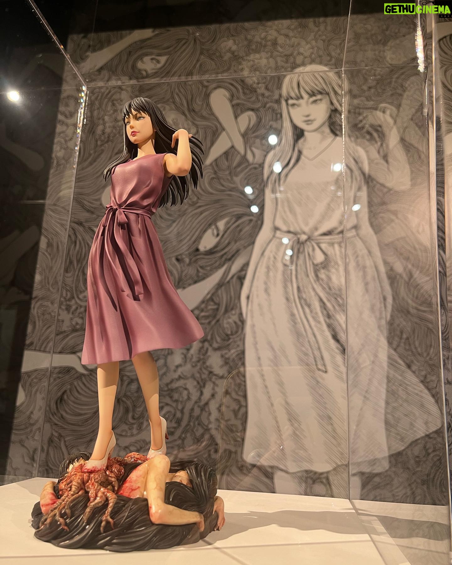 Ami Tomite - 3 Likes - 伊藤潤二展〝誘惑〟
〝Tomie〟と〝Tomite〟って字面ほぼ一緒だよね😂
#伊藤潤二 #伊藤潤二コレクション #伊藤潤二展 #伊藤潤二展誘惑 #世田谷文学館 #junjiito #junjiitocollection #junjiitoedit #art #artgallery #japaneseart #tomie #tomiejunjiito #富江