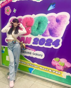 Ami Tomite Instagram - KCON JAPAN 2024in幕張メッセ💖

#kcon #kconjapan #kconjapan2024 #幕張メッセ #zozoマリンスタジアム