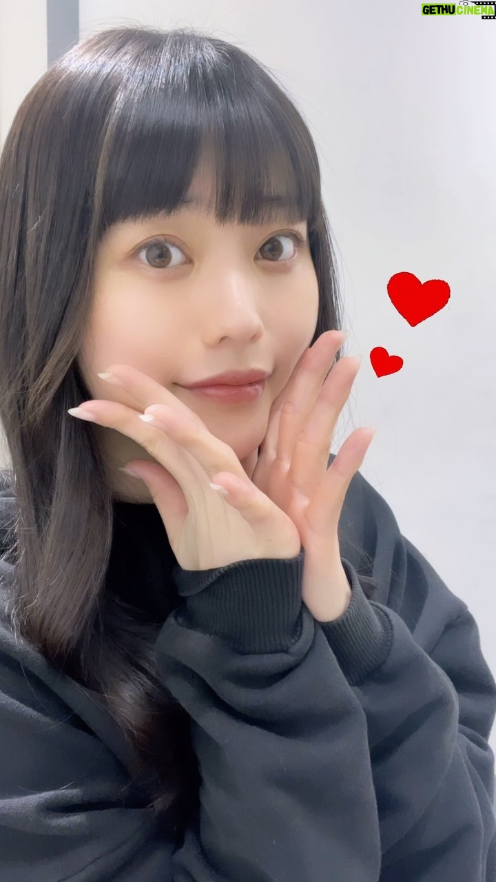 Ami Tomite - 3 Likes - 髪のメンテナンス🦰❤️
縮毛矯正でサラサラなってるから今回はトリートメントとカットのみ!
韓国風にアレンジしてもらったよ❤️
@okayama_yuhi
いつもありがとうございます☺️❤️
#ヘアセット #ヘアケア #トリートメント #縮毛矯正 #ストレートヘア #韓国ヘア #韓国風ヘア