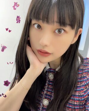 Ami Tomite Instagram - 髪、さらさら💇‍♀️❤️

いつもありがとうございます☺️

@okayama_yuhi 

#美容 #美容室 #ヘアアレンジ #ヘアスタイル #ヘアケア #トリートメント #美髪 #美髪ケア #ストレートヘア #渋谷美容室 #渋谷ヘアサロン