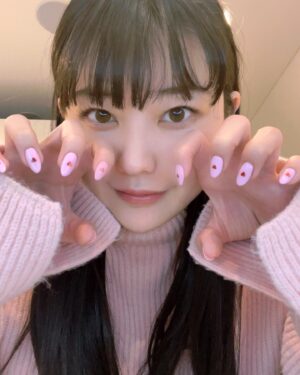 Ami Tomite Instagram - New Nail💅❤️

@naileye.pasha いつもありがとうございます❤️❤️❤️

#nailart #nails #naildesign #ネイル #ジェルネイルデザイン #シェルネイル #ピンクネイル #ワンカラーネイル #ハートネイル #ホロネイル #バレンタインネイル