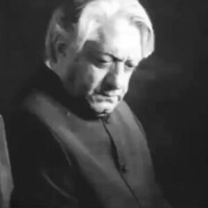 Amir Aghaei Instagram - به يادِ سينما
به يادِ سالهايِ درخشانِ سينما
#عزت_الله_انتظامی 
#خسروشکیبایی 
#سينما
#فيلم
