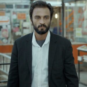 Amir Jadidi Instagram - قهرمان 
.
.
.

#اصغرفرهادی 
#قهرمان 
#امیرجدیدی #امیر_جدیدی 
#asgharfarhadi #amirjadidi #ahero