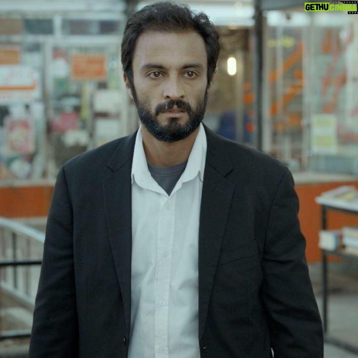 Amir Jadidi - 56.6K Likes - قهرمان
.
.
.
#اصغرفرهادی
#قهرمان
#امیرجدیدی #امیر_جدیدی
#asgharfarhadi #amirjadidi #ahero