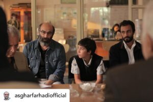 Amir Jadidi Instagram - پیشتازی «قهرمان» در نامزدی جوایز آسیا پاسفیک 
با نامزدی امیر جدیدی در رشته بهترین بازیگر نقش اول مرد؛
«قهرمان» درچهار رشته اصلى جوايز آسیاپاسیفیک نامزد شد

با اعلام نامزدهای چهاردهمین دوره جوایز آسیاپاسیفیک، «قهرمان» پیشتاز دریافت جوایز در این دوره از Asia Pacific Screen Awards شد. به نقل از ددلاین، فیلم «قهرمان» به کارگردانی اصغر فرهادی در کنار فیلم «ماشینم را بران» به کارگردانی ریوسوکه، بیشترین تعداد نامزدی را در این دوره از جوایز آسیاپاسیفیک کسب کرده‌اند. 
«قهرمان» نامزد دریافت جوایز بهترین فیلم (اصغر فرهادی و الکساندر ماله‌گی)، بهترین کارگردان (اصغر فرهادی)، بهترین فیلمنامه (اصغر فرهادی) و بهترین بازیگر نقش اول مرد (امیر جدیدی) است.
ددلاین گزارش می‌دهد که در چهاردهمین دوره این جوایز، سی و هشت فیلم از کشورهای مختلف منطقه آسیاپاسیفیک برای کسب جوایز این دوره در بخش‌های گوناگون حضور دارند. برندگان این جوایز در تاریخ یازدهم نوامبر (بیستم آبان ماه) اعلام خواهند شد.

عکس: امیرحسین شجاعی
#اصغرفرهادى 
#اميرجديدى