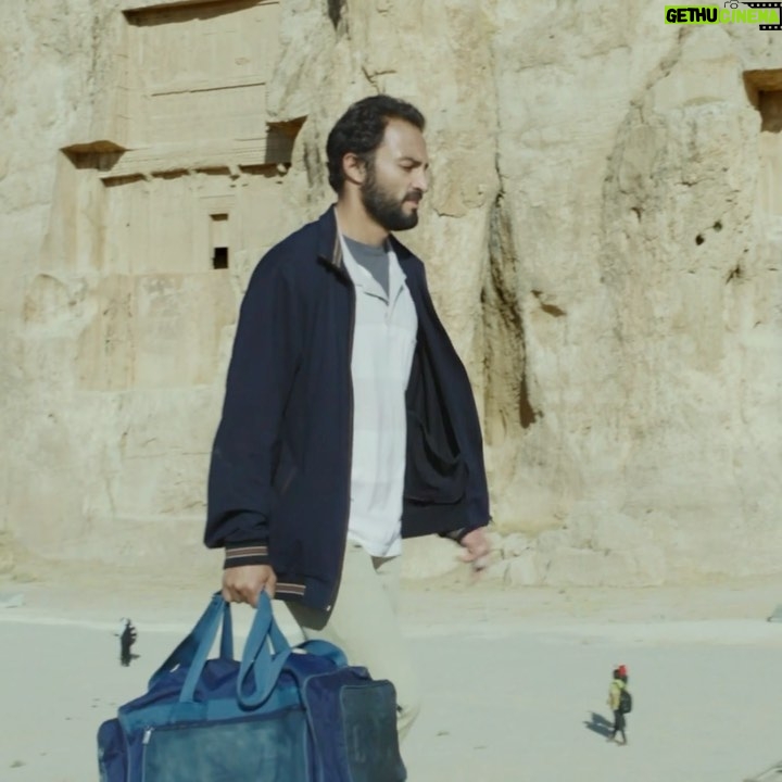 Amir Jadidi - 55.1K Likes - از امروز اکران «قهرمان» در سینماهای سراسر ایران/ خرید بلیت در سامانههای فروش آنلاین
فیلمی از اصغر فرهادی
.
.
.
ویدئو: مسعود رفیعزاده
پخش از خانه فیلم