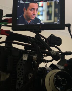 Amirhossein Rostami Instagram - اولین روز از اول قرن
بهترینها براتون.همه اول قرن و دیدیم ولی بعید میدونم کسی باشه که اخر قرن رو بتونه ببینه.فقط یه اسم میمونه و یه یاد.
پس‌تا میتونیم از زندگی باید لذت ببریم..شادی شادی شادی.
سال ۱۴۰۱ مبارک هممون.❤️🌹