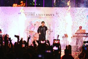 Amit Mishra Instagram - Had an amazing time performing for Shri Rabindranath Tagore University Bhopal #RNTU’s annual fest Rhythm 2022 ..
I would like to congratulate team #TeamAMlive
#AshwinShriyan
#NishithHegde
#Uttamkumarhela
#MayankSharma
#Rinku
#AkashSawant
on super brilliant live performance and #Mayank #Jitesh #CAN on brilliant offstage managment ..
I would like to thank Team #RNTU fraternity for their lovely hospitality in Bhopal..
And Super Duper thanks to the Super Duper Audience of #RNTU Bhopal ❤️
A special thanks to the respected chancellor of RNTU Mr.Santosh Kumar Choubey ,Registrar Dr.Vijay Singh and Mr.Manoj for their kind invitation to perform for RHYTHM 2022..
Styled by -Shilpi Saxena 
#RNTU #Rhythm2022 #TeamAMLiveproject #TeamAMlive #Music #amitmishra