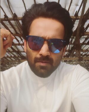 Amitash Pradhan Instagram - Solo Vibing ain’t that bad. 
#GOA liberation :) swipe… 

#photodump #goadiaries #solotravel #vibecheck #love 
#thalassa #antares #olive