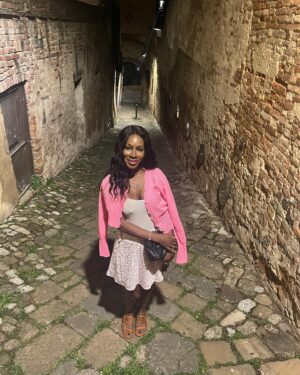 Amma Asante Instagram - Toscana
 
The end of a magical week.  Looking forward to the coming months, lots of hard work and creativity ✨☀️