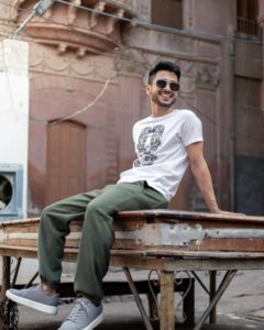 Actor Amol Parashar HD Instagram Photos and Wallpapers May 2024