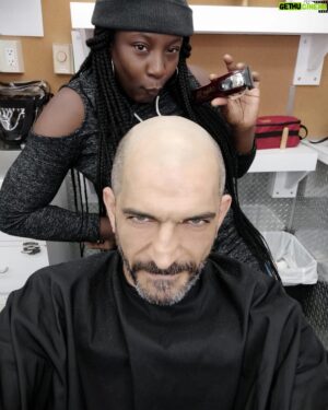 Amr Waked Instagram - @lawandapierrehair doing my no hair!
#farouk #ramy #season2 #NYC