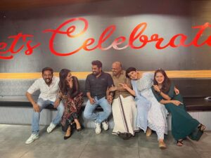 Amritha  Menon Instagram - Ennalumentealiya❤️#sundayfunday #ennalumentealiya #moviepromotion #happinessoverloaded😍 #dreamcometrue
