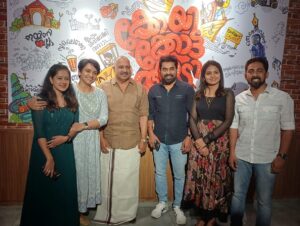 Amritha  Menon Instagram - Ennalumentealiya❤️#sundayfunday #ennalumentealiya #moviepromotion #happinessoverloaded😍 #dreamcometrue