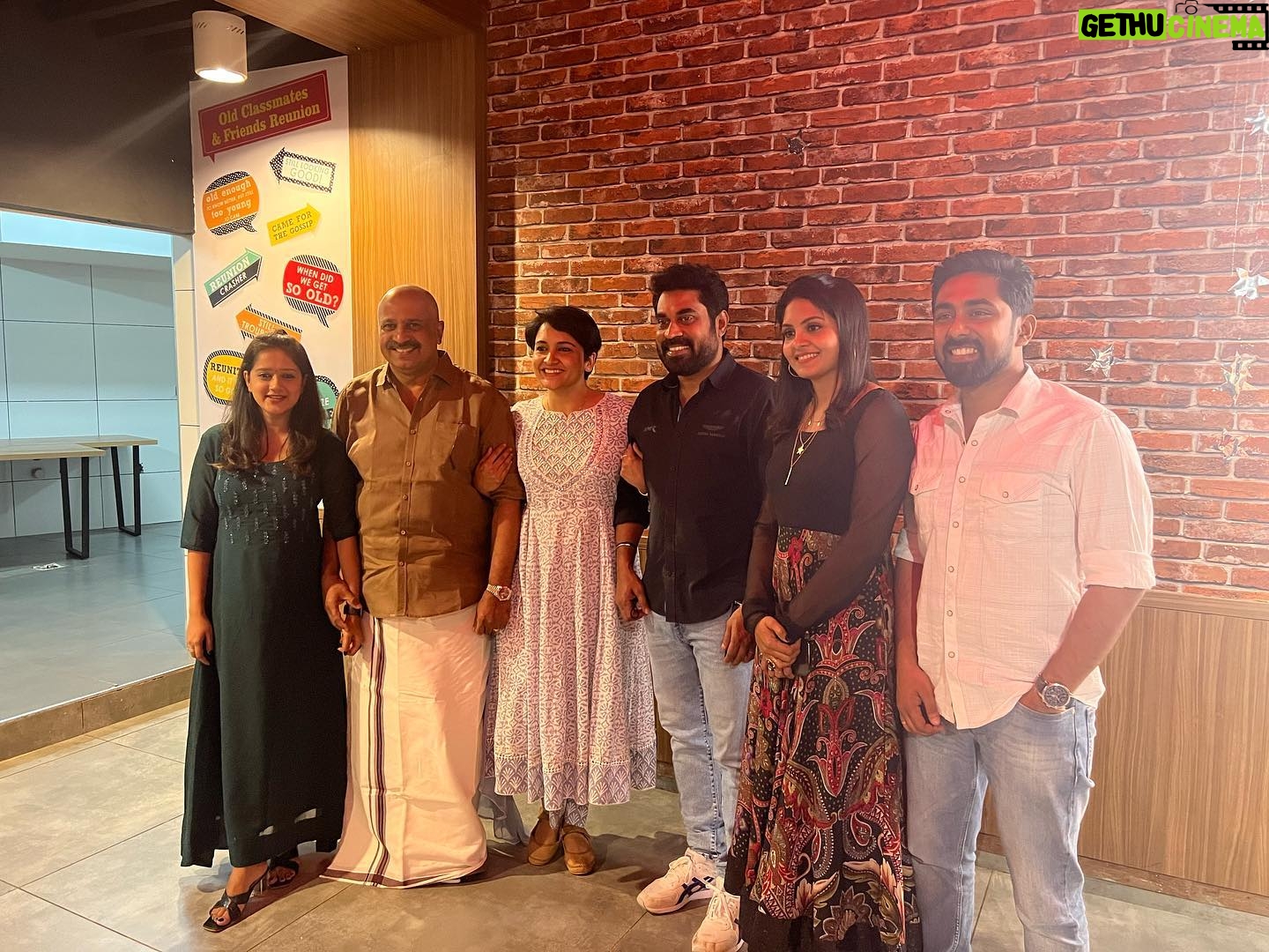 Amritha Menon - 862 Likes - Ennalumentealiyaā¤ļø#sundayfunday #ennalumentealiya #moviepromotion #happinessoverloadedš #dreamcometrue