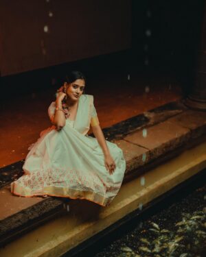 Amritha  Menon Instagram - 🌼Onam Series🌼 📸: @nikjohnjo  Costume: @iamamrithamenon  #onam #kerala #onamcelebration #keralagram #onamspecial #happyonam #india #malayali #instagram #keralasaree #keralatourism #mallu #photography #malayalam #kochi #keralafood #keralagodsowncountry #onamsaree #festival #love #saree #onamfestival #instagood #onamvibes #traditional #bhfyp #onlineshopping #keralam #fashion #keralaattraction