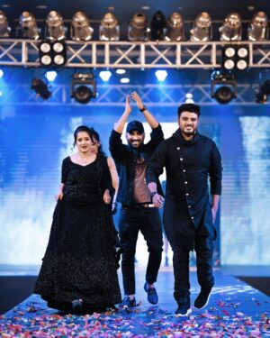 Amritha  Menon Instagram - ✨Sunday Night ✨
Designer: @go4abhildev 
#fashionweek2023#hilitemall#showstopper#fashionshow