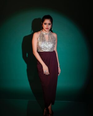 Amritha  Menon Instagram - “…Less bitter more glitter✨..”
📸: @c_apt_ure_man 

#glitter #nails #makeup #nailart #beauty #love #handmade #fashion #makeupartist #sparkle #glitternails #art #nailsofinstagram #mua #smallbusiness #eyeshadow #lashes #pink #u #beautiful #glittermakeup #gelnails #resin #manicure #resinart #glam #instagood #gel #acrylicnails #cute