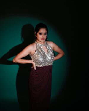 Amritha  Menon Instagram - “…Less bitter more glitter✨..”
📸: @c_apt_ure_man 

#glitter #nails #makeup #nailart #beauty #love #handmade #fashion #makeupartist #sparkle #glitternails #art #nailsofinstagram #mua #smallbusiness #eyeshadow #lashes #pink #u #beautiful #glittermakeup #gelnails #resin #manicure #resinart #glam #instagood #gel #acrylicnails #cute